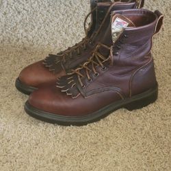 Redwing Size 8D