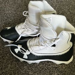 Under Armor Football Cleats Size 6.5