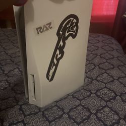 Comes With Everything