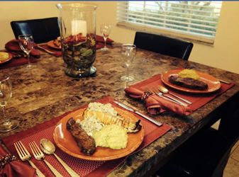 Dining table no chairs $40