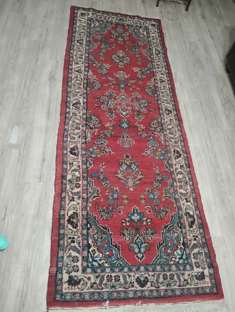 AUTHENTIC PERSIAN RUG