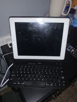 iPad 3 wth keyboard