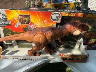 NEW Jurassic Dinosaur Action Figures