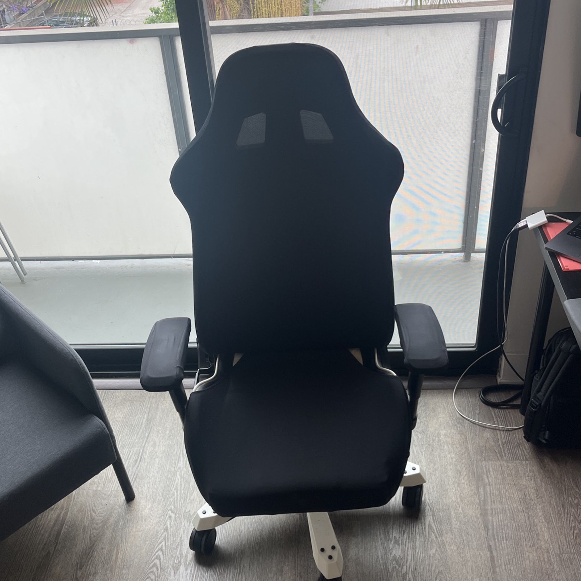 DXRacer King Series Desk/Gaming Chair