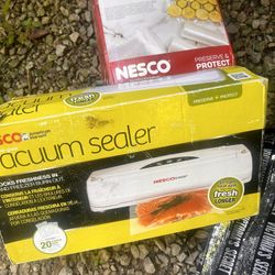 Nesco Food Sealer And Sealable Bags 