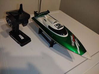 High Speed Self Righting Speed Boat