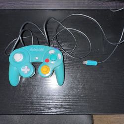Emerald Blue GameCube Controller 