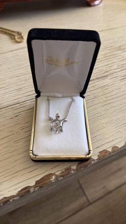 Days Fine Jewelry Turtle Necklace