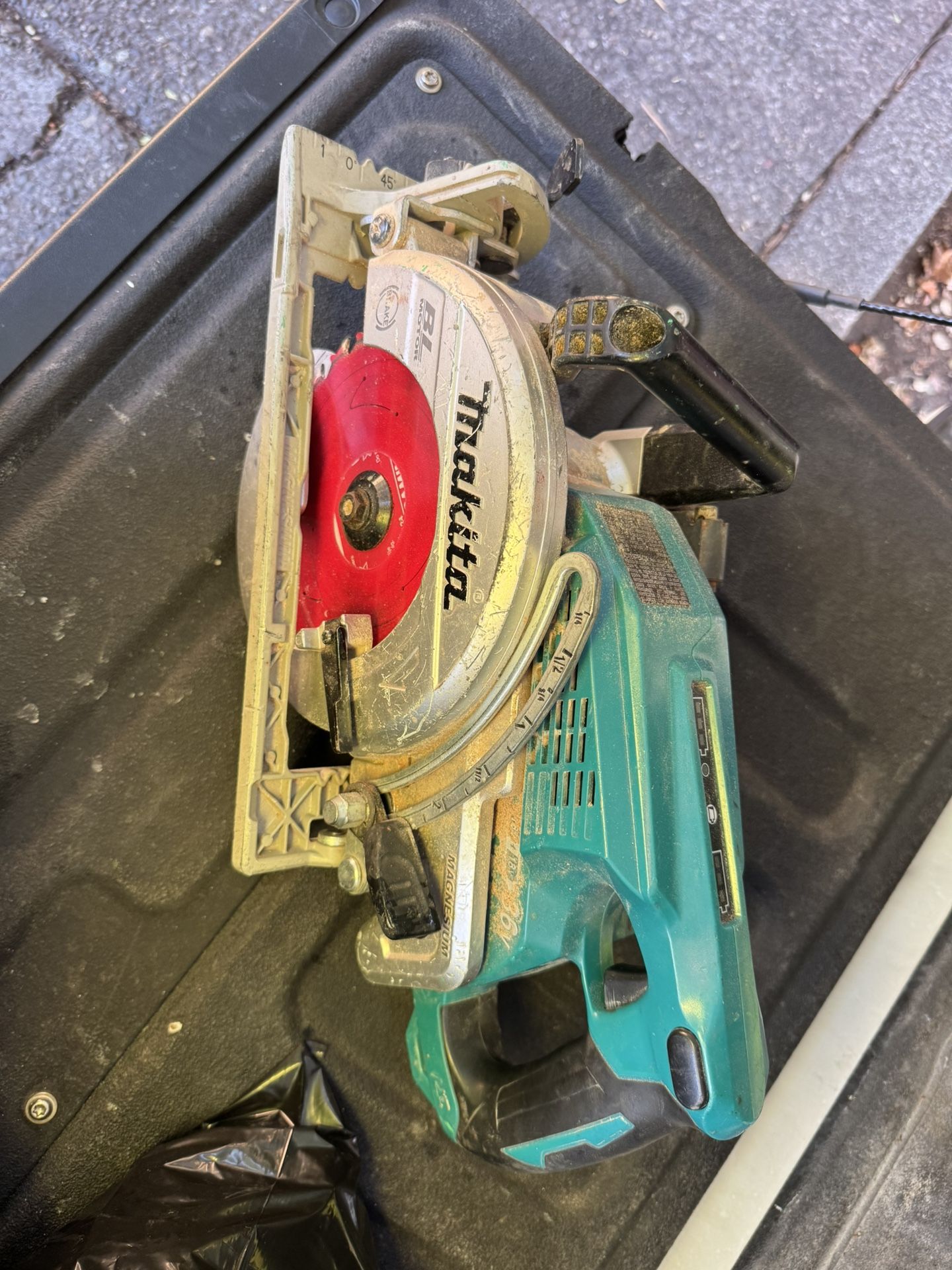 Makita Skillsaw