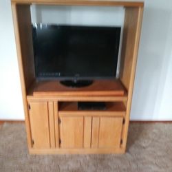 ENTERTAINMENT CENTER