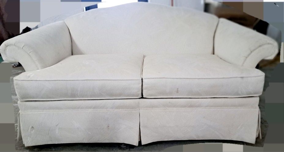 65" White Loveseat