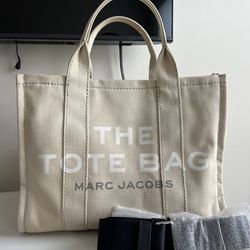 Marc Jacobs The Tote Bag 