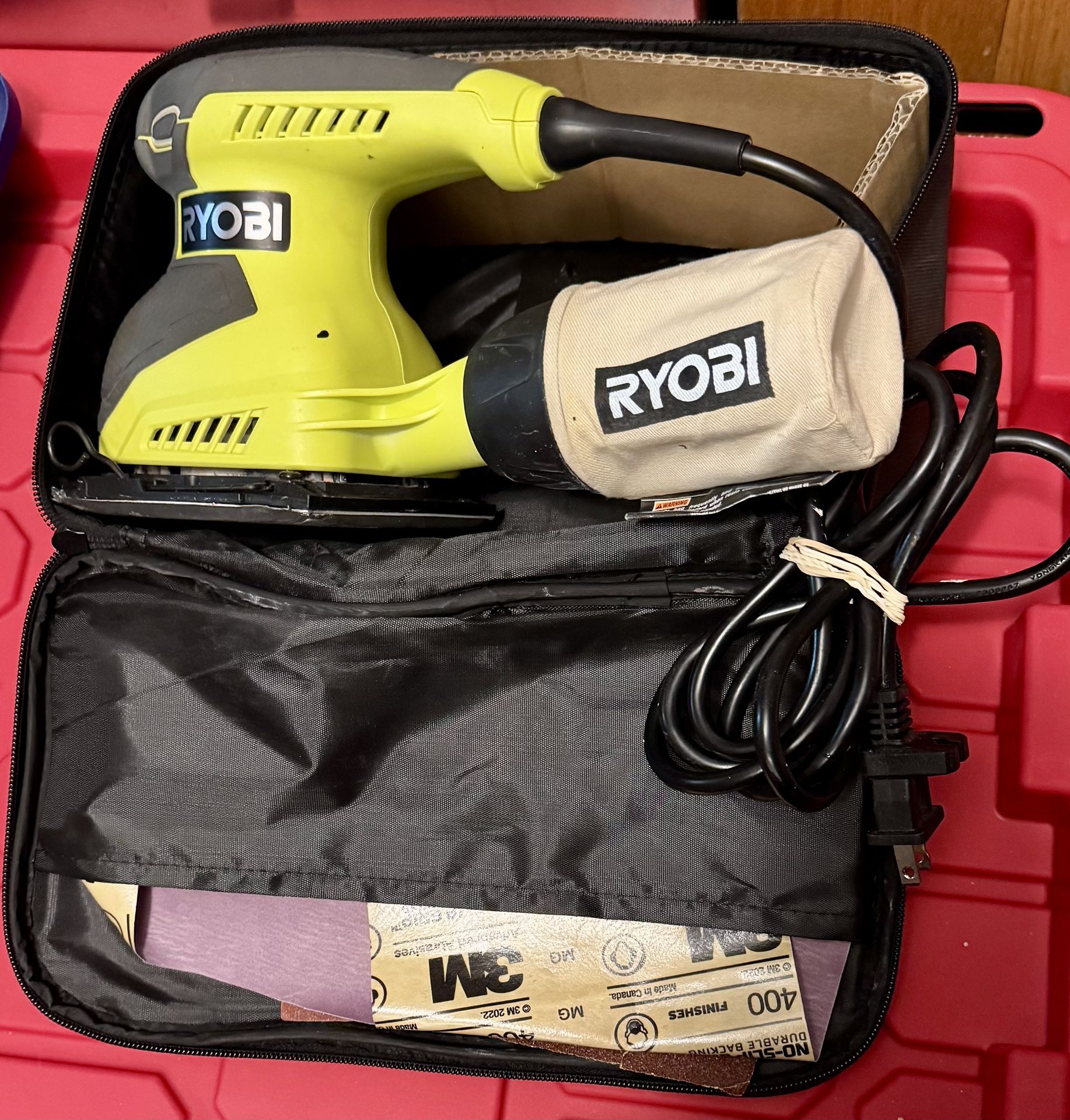 Ryobi 2.0Amp Corded 5-inch Random Orbital Sander Square Base