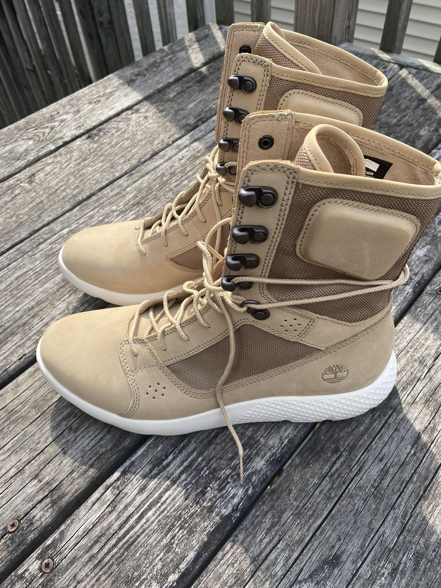 LIMITED EDITON Timberland FlyRoam Tactical Boots (Excellent Condition)