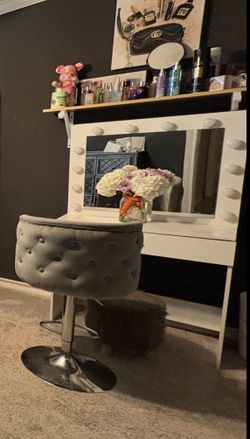 Vanity