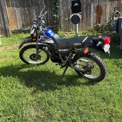 2006 Yamaha Xt225