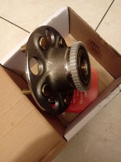 Wheel Bearing and Hub for Honda/Acura