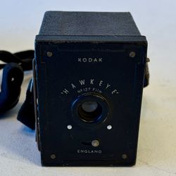 Vintage KODAK Hawkeye film camera.