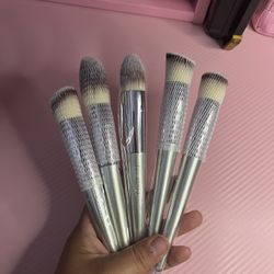 Makeup Brushes