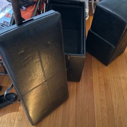 Leather ottoman With Two Foot Rests 