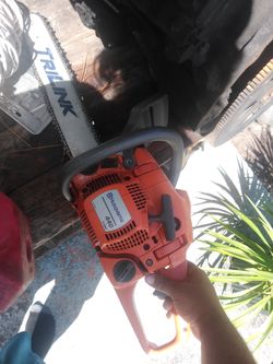 Husqvarna 440 chainsaw