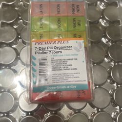 pill organizer 