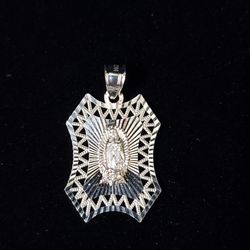 10kt Whitegold Virgin Marie Pendant