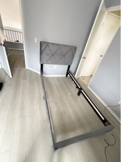 Toddler bed