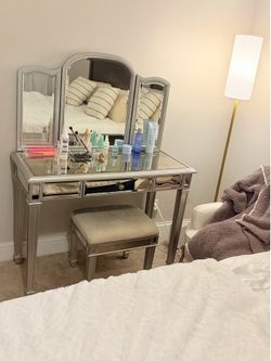 Pier 1 Hayworth Mirrored Vanity- 3 pieces Including Stool