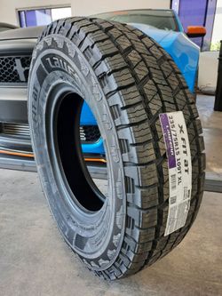 235-75-15 Laufenn X FIT AT