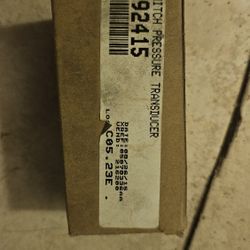 Switch Pressure Transducer For Jeep, Chrysler Dodge