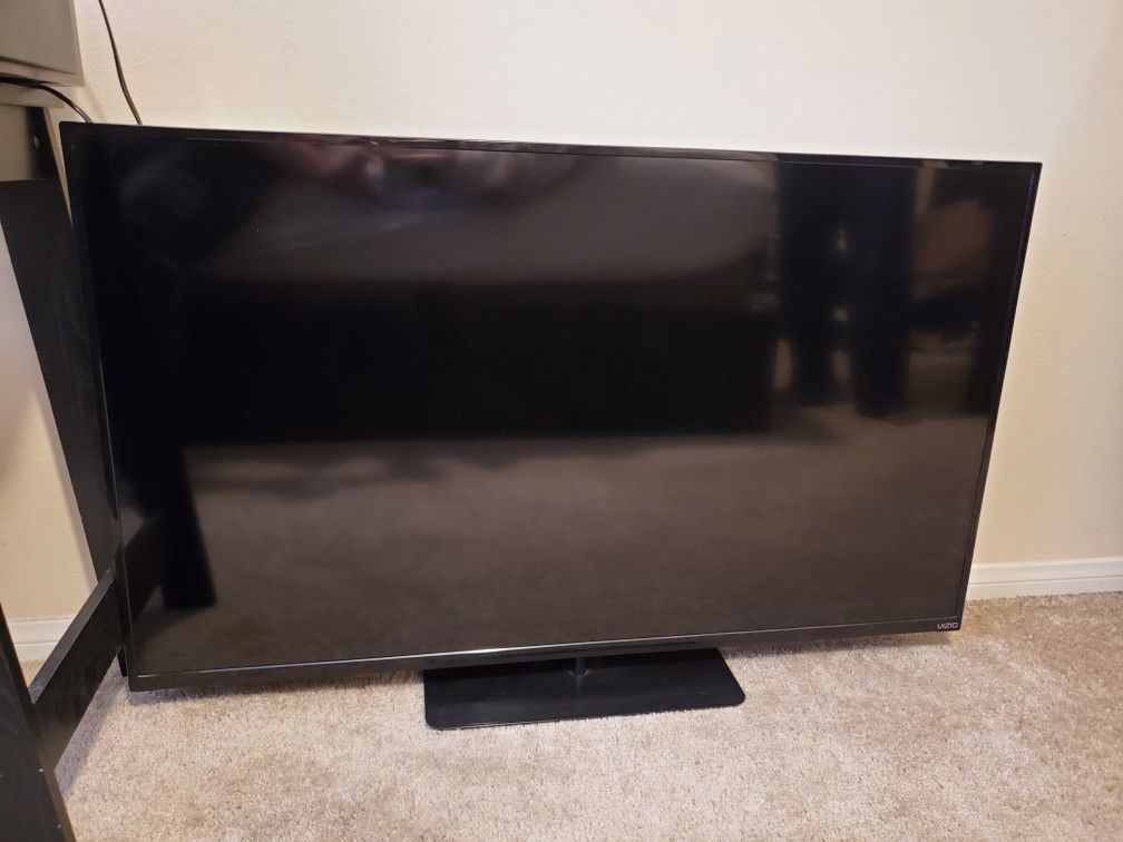 VIZIO 55 inch TV