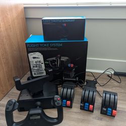 Logitech G
Flight Yoke System with TRIPLE Throttle
Quadrants