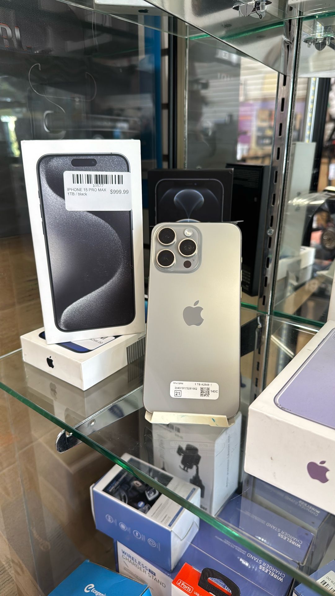 iPhone 15 Pro Max 1TB / Unlocked/ Payment Available 