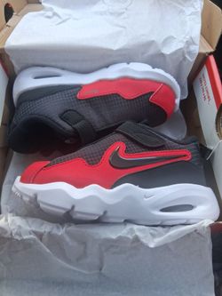 Kids shoe 9c