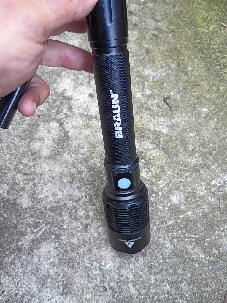 Braun Rechargeable Flashlight And Power Bank