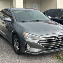 2019 Hyundai Elantra SEL (813-600-0200)
