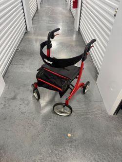 Drive Medical 4-Wheel Rollator Walker