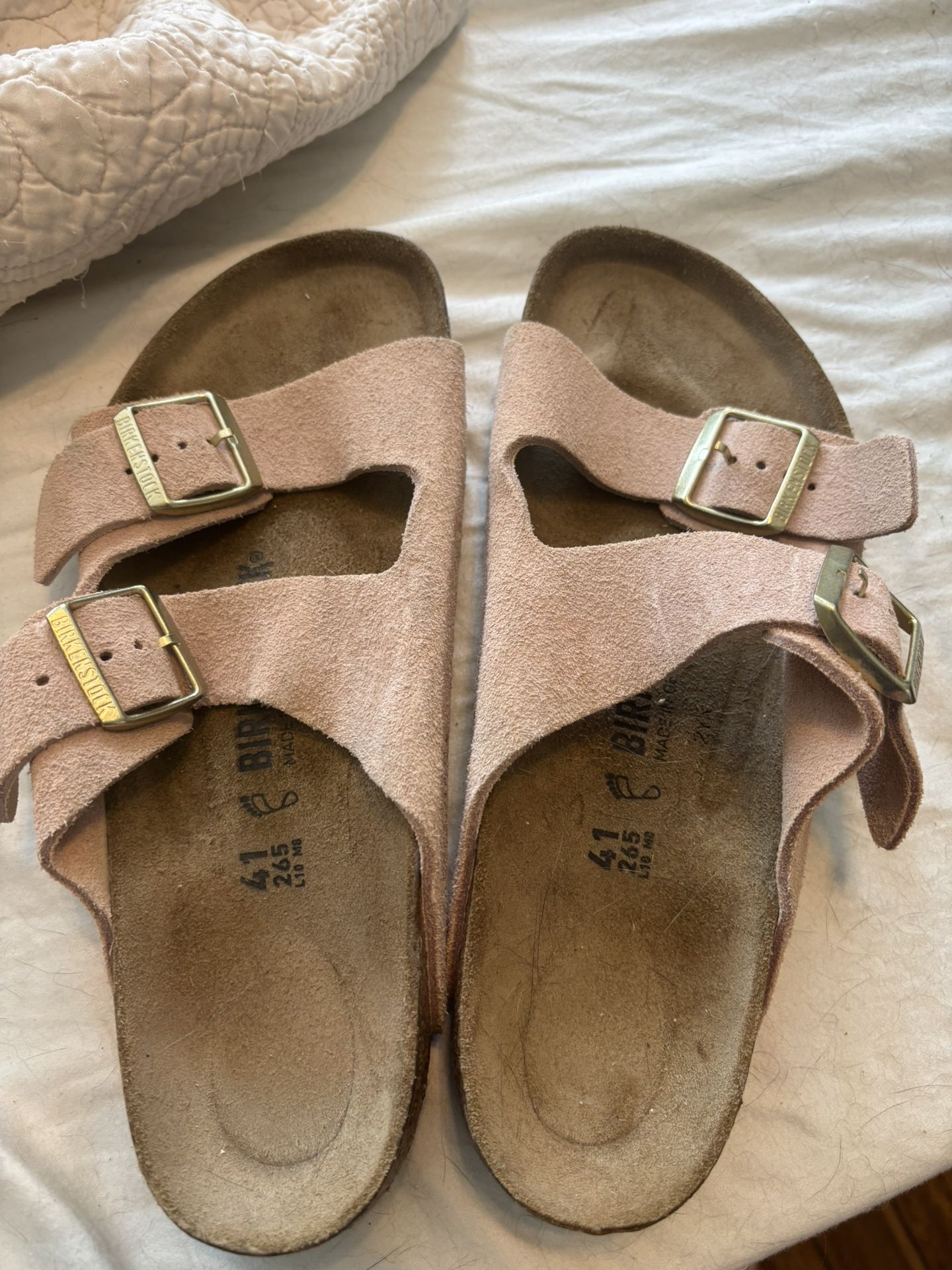barely used pink suede birkenstocks size 41 regular