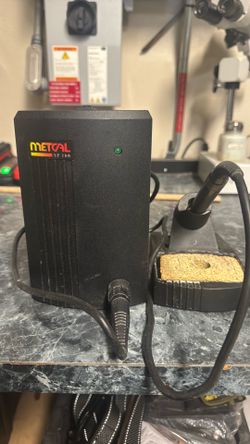Metcal SP200 Soldering and Rework System with 1 Hand-Pieces Black