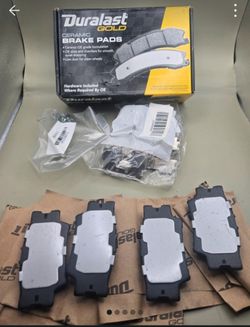 Duralast gold ceramic brake pads Dg1212