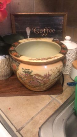 Chinese Satsuma-style porcelain fishbowl planter