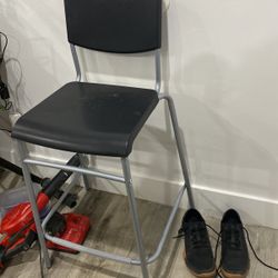 4 Bar Stool