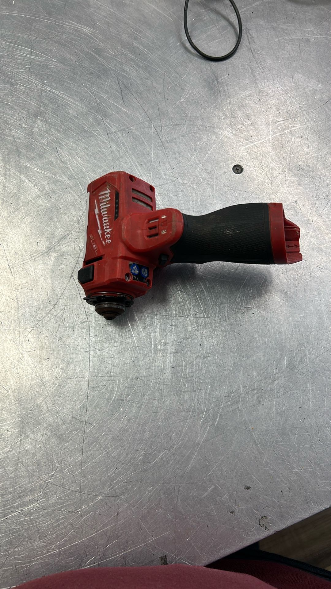 96091 Milwaukee 2522-20 12v Lithium Ion Cordless 3” Cut Off Tool (Tool Only)595539