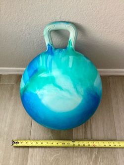 Kids Hopper Ball Toy Hopper Ball Exercise Clouds Hopping Toys for Kids 18 Inch Bouncy Ball with Handle Inflatable Bouncing Hoppity Hop Toys for Boys a