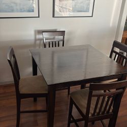 Dinning Table 4 Chairs