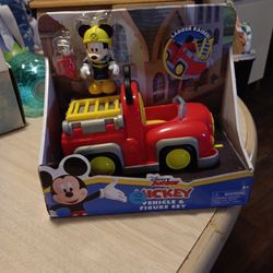 Mackey Vehicle And Figure Set