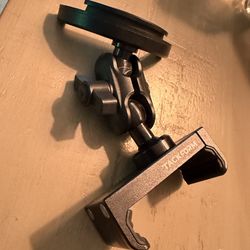 Tackform phone mount Toyota Tacoma