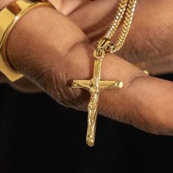 Crucifix Pendant Chain New Religion Jesus Gold