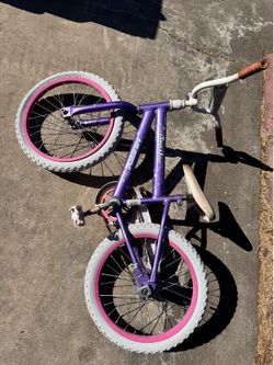 Girls bike